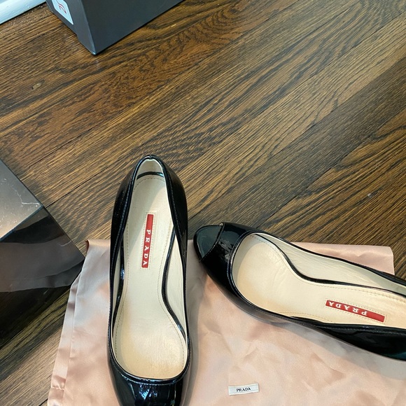 Prada Patent Leather and Cork Espadrilles - Picture 2 of 6